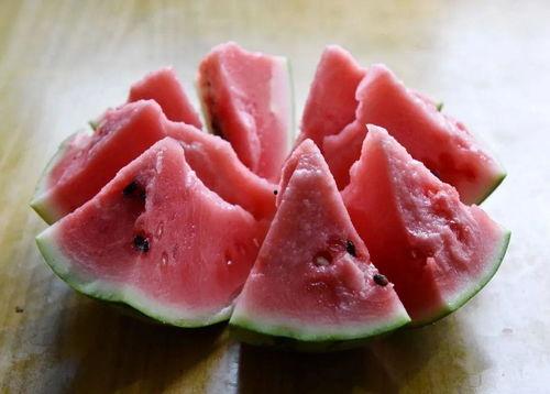 巢湖吃瓜,一场别开生面的吃瓜盛宴 第2张 巢湖吃瓜,一场别开生面的吃瓜盛宴 第2张