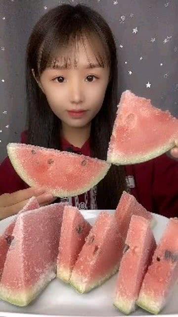 吃脆瓜主播吃美食直播,脆瓜主播畅享美食直播盛宴 第2张 吃脆瓜主播吃美食直播,脆瓜主播畅享美食直播盛宴 第2张