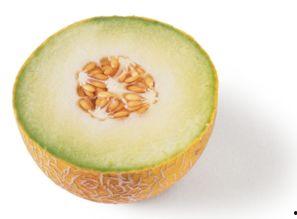 吃哈密瓜去籽,轻松享受甜蜜果肉  第3张