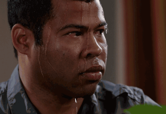 大爷吃瓜反应,揭秘民间趣味生活瞬间  第1张