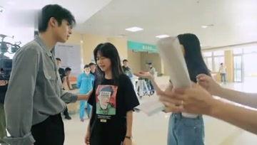 吃瓜小娱乐儿,揭秘娱乐圈幕后故事  第3张