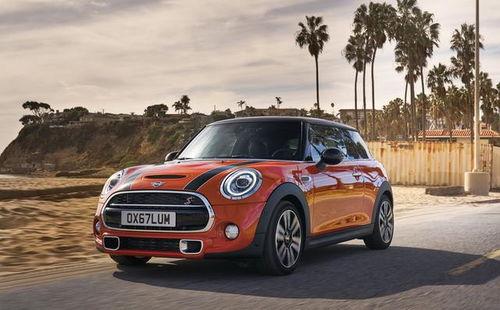 自由吃瓜基地最爱的车,揭秘最爱的梦幻座驾 第2张 自由吃瓜基地最爱的车,揭秘最爱的梦幻座驾 第2张