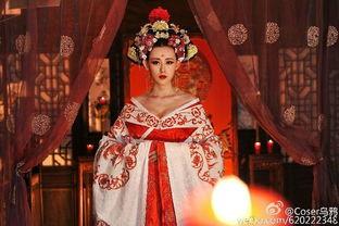 吃瓜cos武则天,武则天的吃瓜日常  第1张